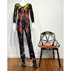 JONONE - Peinture à l'acrylique sur vêtements "A Wild Time" 160x50x40cm - 2017