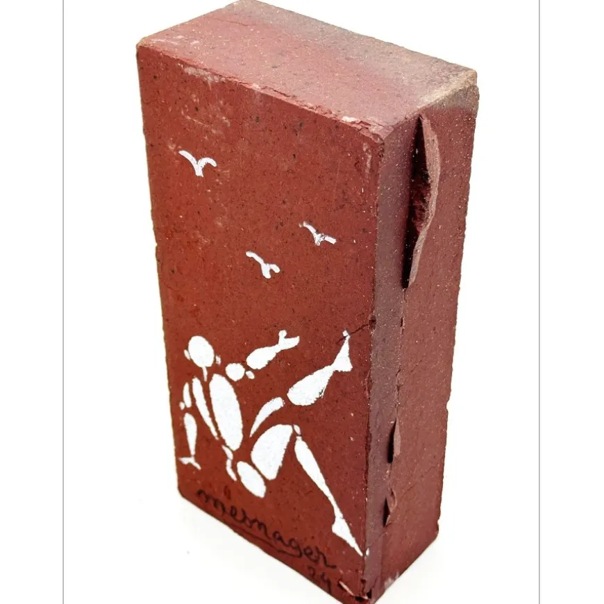MESNAGER Jérôme - Peinture sur brique "l'homme en blanc B3" 22x11x6cm - 2024